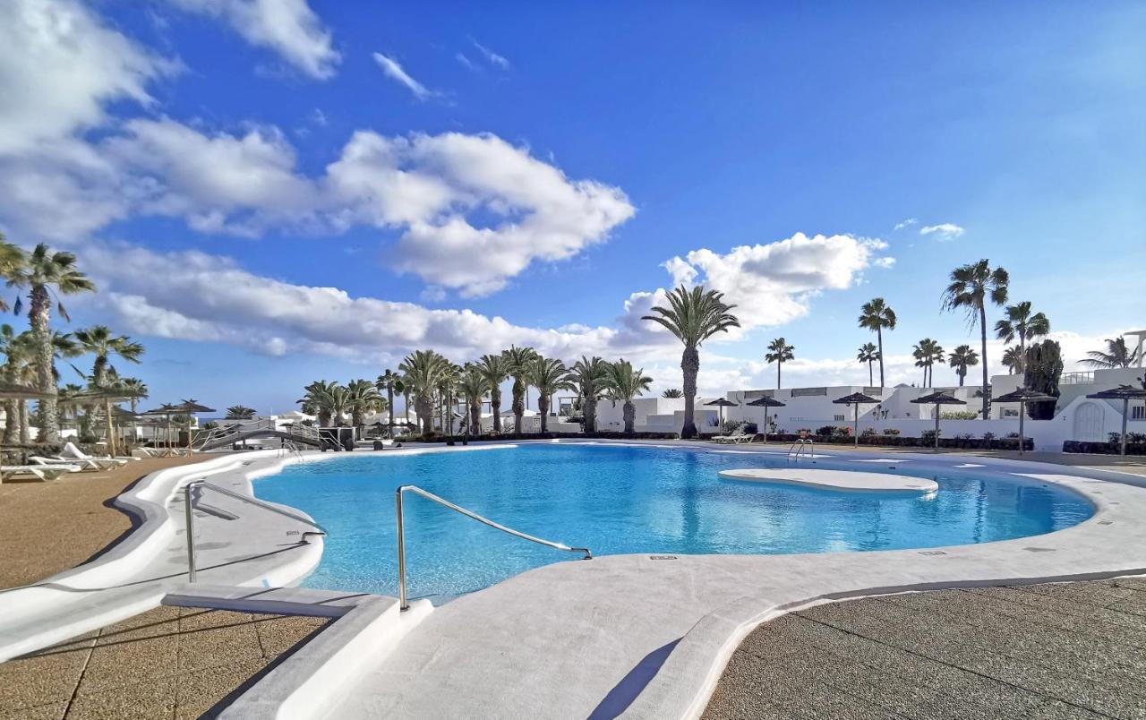 Calypso, Apartamento Completo Con Vistas Al Mar Y A La Piscina En Costa Teguise Buitenkant foto