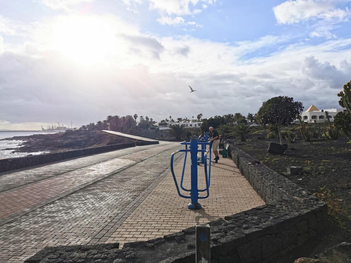 Calypso, Apartamento Completo Con Vistas Al Mar Y A La Piscina En Costa Teguise Buitenkant foto